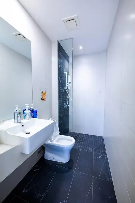 Beacon Suites #Georgetown #Rooftoppool #23 #2Bedrooms Apartment