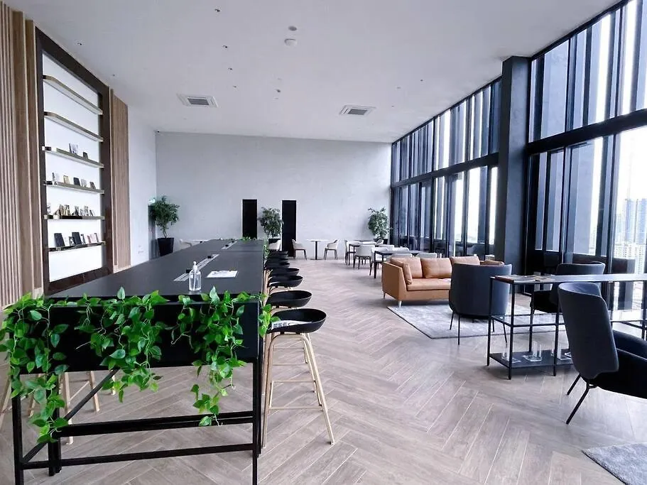 Beacon Suites #Georgetown #Rooftoppool #23 #2Bedrooms